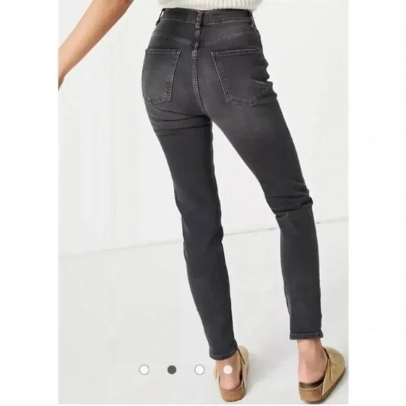 We The Free Button Fly Skinny Zuri Mom Jean Women 27 Washed Black - Picture 4 of 12